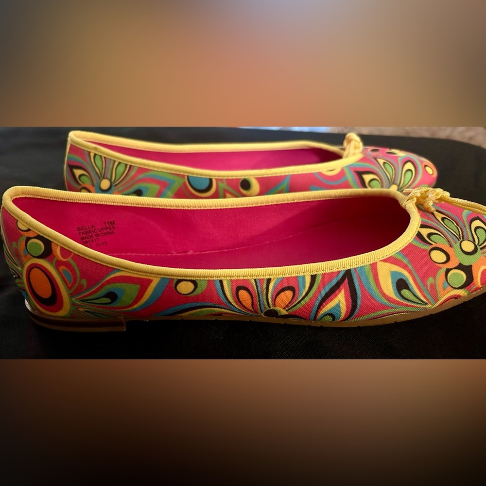 Loudmouth Women's Flats in Bold colorful pattern